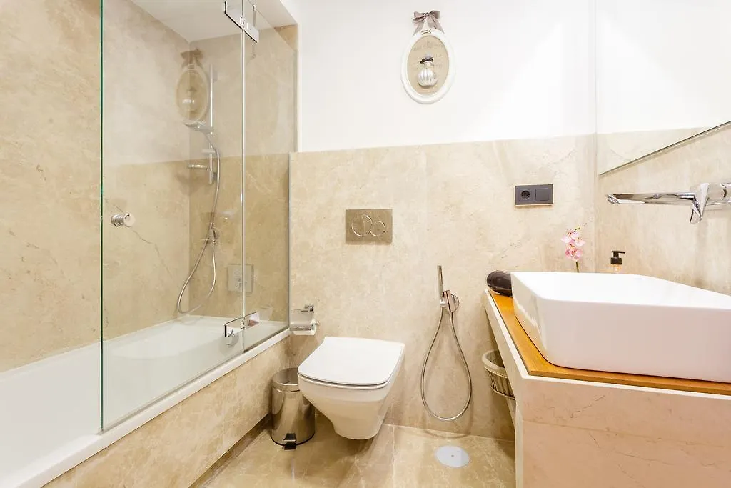 Apartment Apartamento El Sabio By Cadiz4Rentals Spain